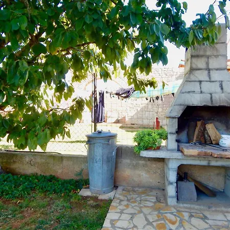Lovley Rural With Garden