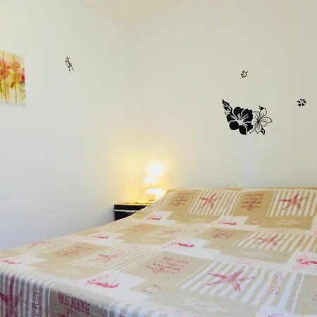 Guest house Lovley Rural With Garden 3*
