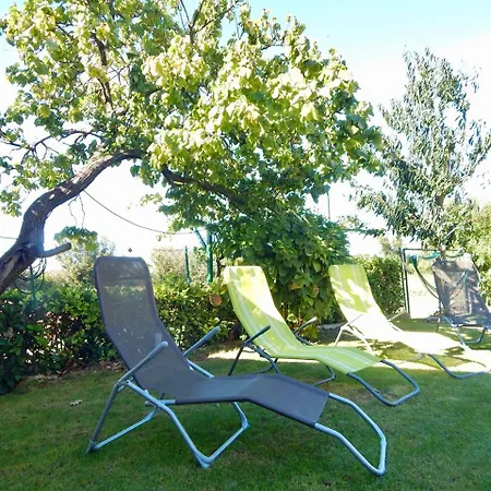 Lovley Rural With Garden Gasthuis Pula